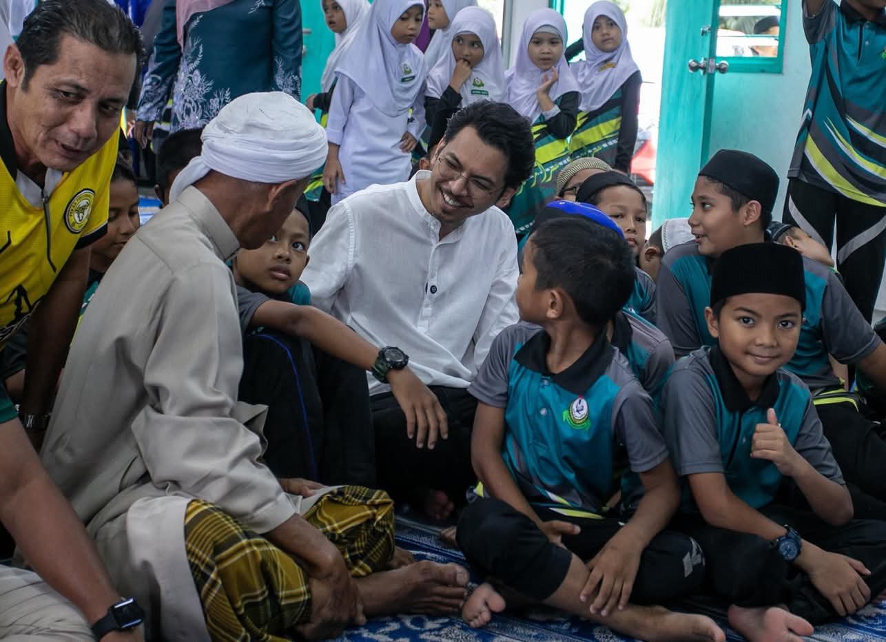 Bangunan KOMRAT Padang Rengas